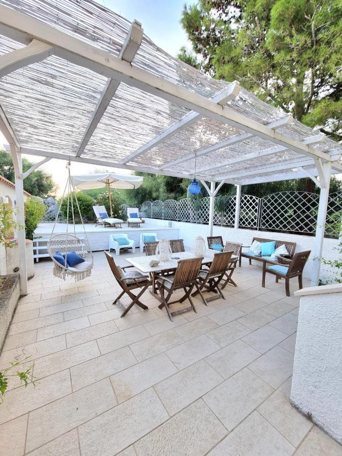 Vista Mare Su Tre Piani Con Giardino Villa Falerna Eksteriør bilde