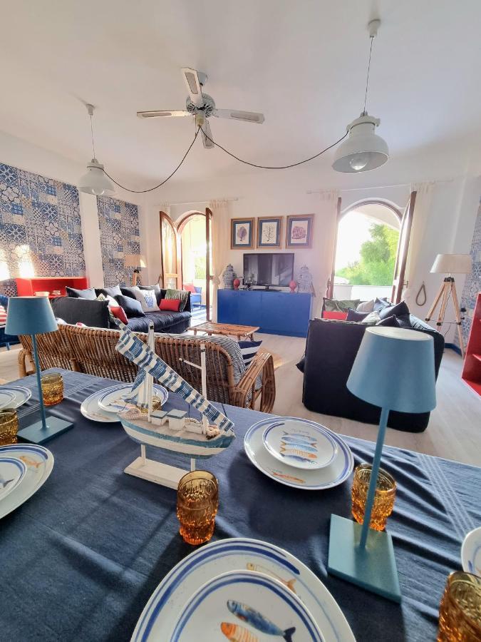 Vista Mare Su Tre Piani Con Giardino Villa Falerna Eksteriør bilde